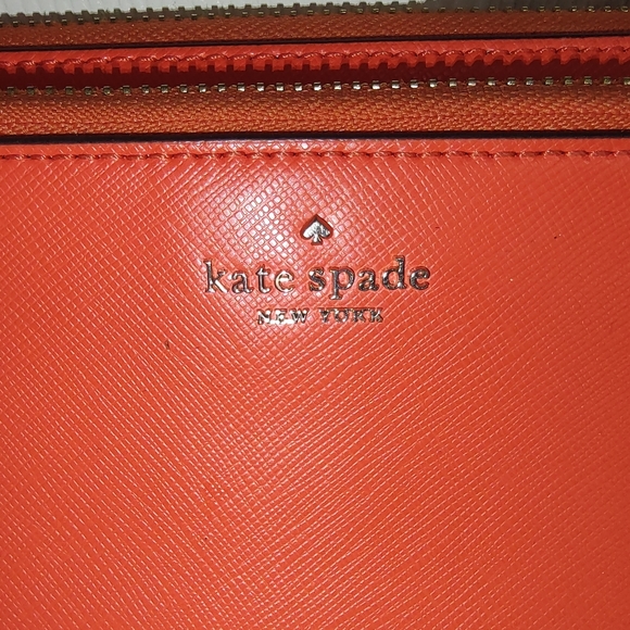 Kate Spade Staci saffiano double zip long wallet EUC - Picture 2 of 8